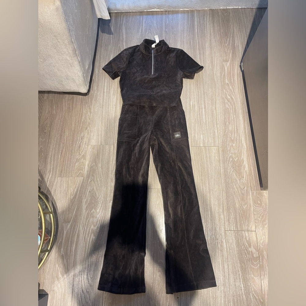 Alo Velour Set